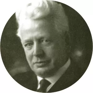 Ernst Cassirer