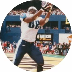 Erron Kinney - American football player