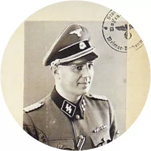 Erwin Ding-Schuler - German surgeon