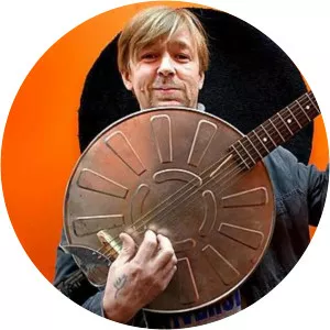 Esa Nissi - Musician