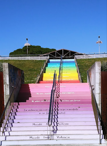 Escalera de colores - Painting in Gijon, Spain