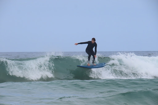 Escuela de Surf Llanes Garden - Surf school in Celorio, Spain