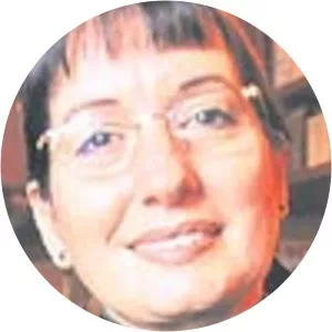 Eser Noyan - Engin Noyan's ex-wife