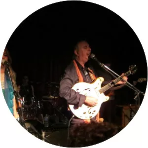 Esmeria Bulgari - Singer