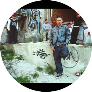 esne beltza selektah kolektiboa