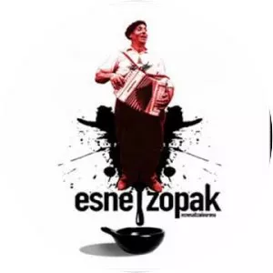 Esne Zopak