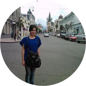 Esra Ece Uzunalioglu photograph