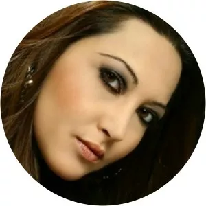 Esra Kahraman - Musical artist