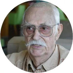 Eşref Kolçak - Turkish actor