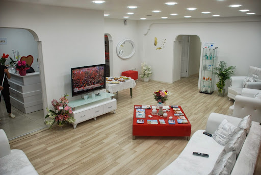 Este'lay Clinica - Beauty in Istanbul