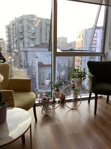 Este Smile - Beauty salon in Istanbul