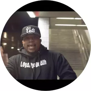 estee nack recognise ali