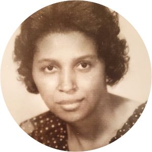 Estelle Bowser photograph