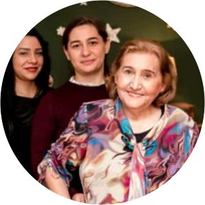 Estera Onoriu photograph