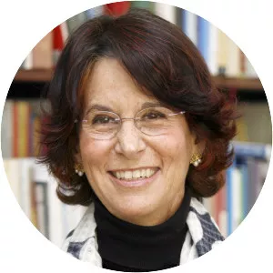 Esther Giménez-Salinas