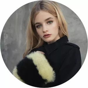 Esther Rose McGregor - Ewan McGregor's daughter