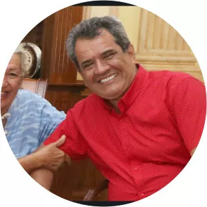 Esther Tefana - Singer