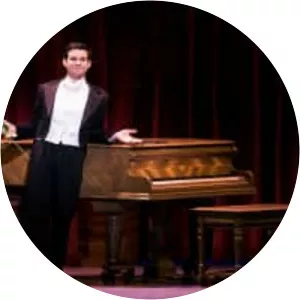 Etai Benson photograph