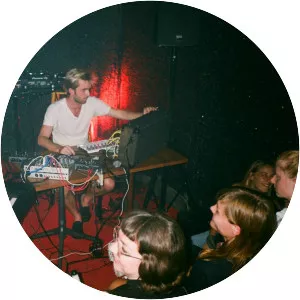 ETHIMM - Musical artist