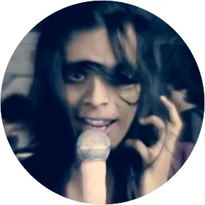 Etinne Sin - Musical artist