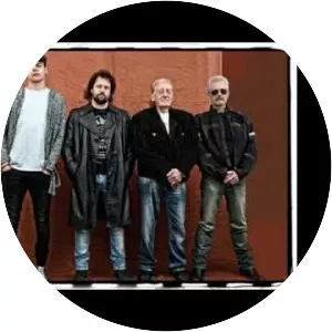 Etrusgrave - Musical group