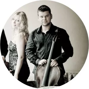 Eva Karová - Violinist