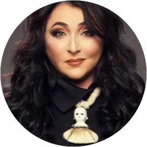 Eva Tsekalo photograph