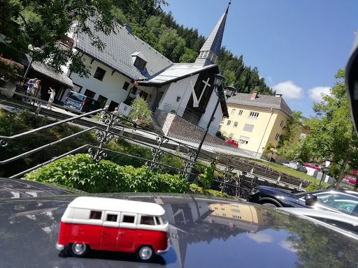 Evangelische Pfarrgemeinde A.B. Zell am See - Evangelical church in Zell am See, Austria