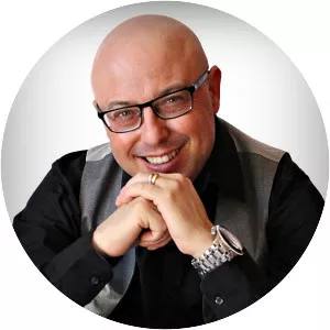 Evaristo Fernandes - Musical artist