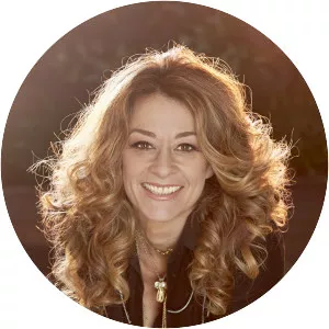 Eve von Bibra - Australian singer-songwriter