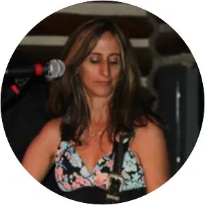 Evelyn Roper - Musical artist