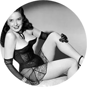 Evelyn West - Dancer