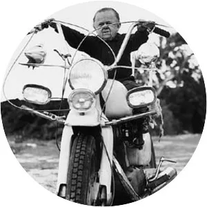 Even Dwarfs Started Small