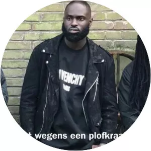 Eves Laurent - Musical artist