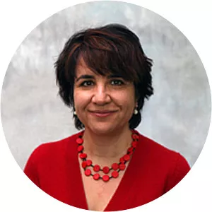 Evi Girling - Author