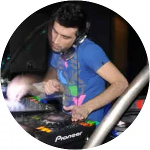 Evol Waves - Musical artist