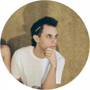 Exit Someone - Musical artist