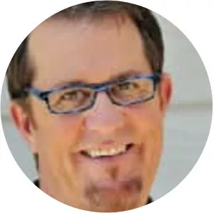 Extreme Clutter with Peter Walsh - 2011 ‧ Reality ‧ 2 seasons