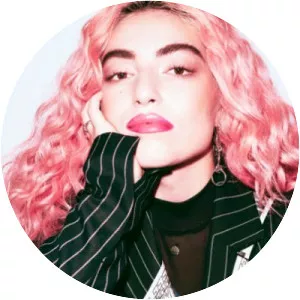 Eyelar - Musical artist