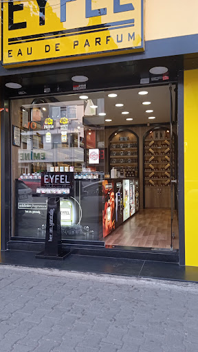 Eyfel Parfume photograph