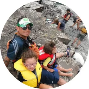 Ez Mitchell photograph