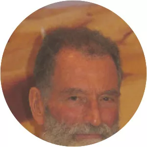 Ezra Orion - Israeli sculptor