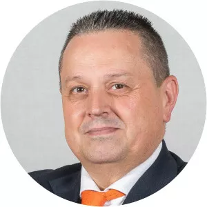 F. Sánchez photograph