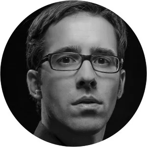 Fabian Oefner - Artist