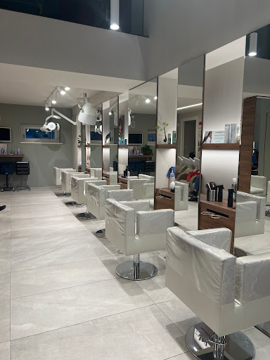 Fabio Zunino Hair Trend - Hairdresser in Acqui Terme, Italy