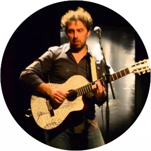 Fabrizio Consoli - Singer-songwriter