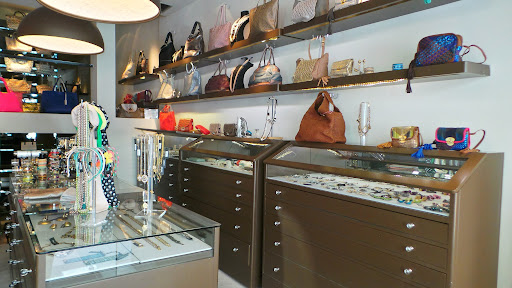 Fahoma - Jewelry manufacturer in Madrid, Spain