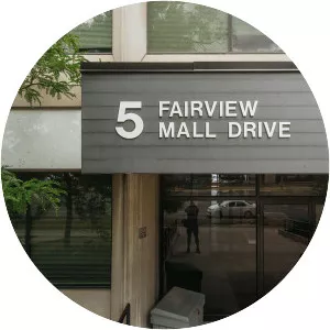 Fairview Mall Drive