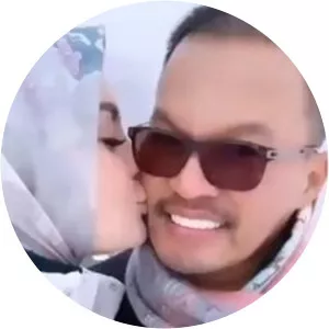 Faisal Harris - Jennifer Dunn's husband