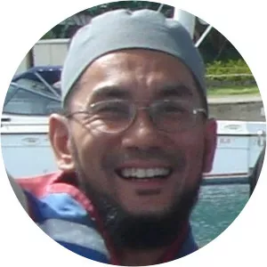 Faizal Sazali Zulkifli - Aishah's ex-husband